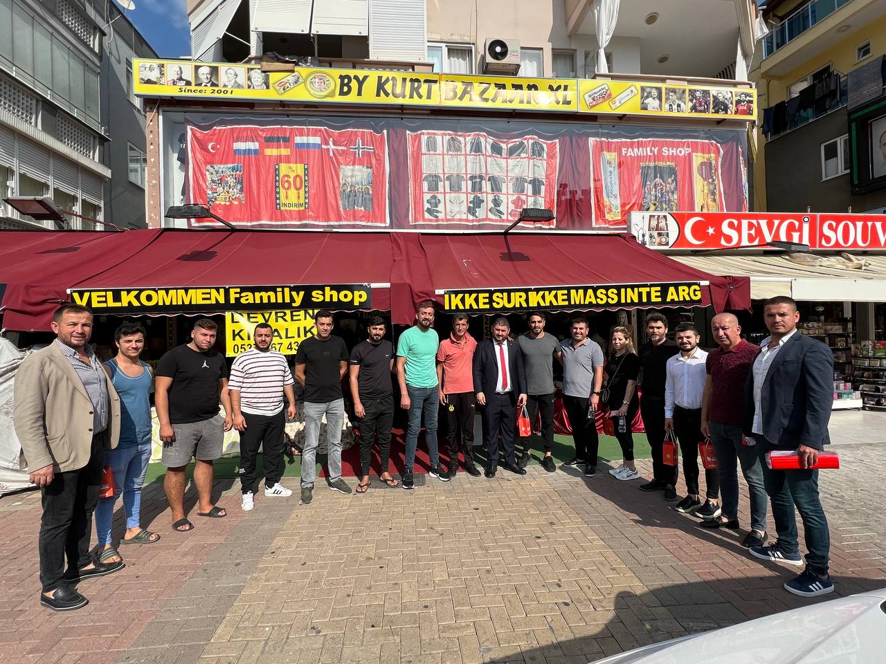ALTSO BAŞKAN ADAYI BİLAL GÖMEÇ ESNAF TARAFINDAN İLGİYLE KARŞILANDI - Mega TV WhatsApp Image 2022 10 31 at 14.23.18 1 - Mega TV