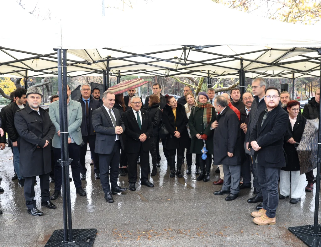 098A2494 k - Mega TV