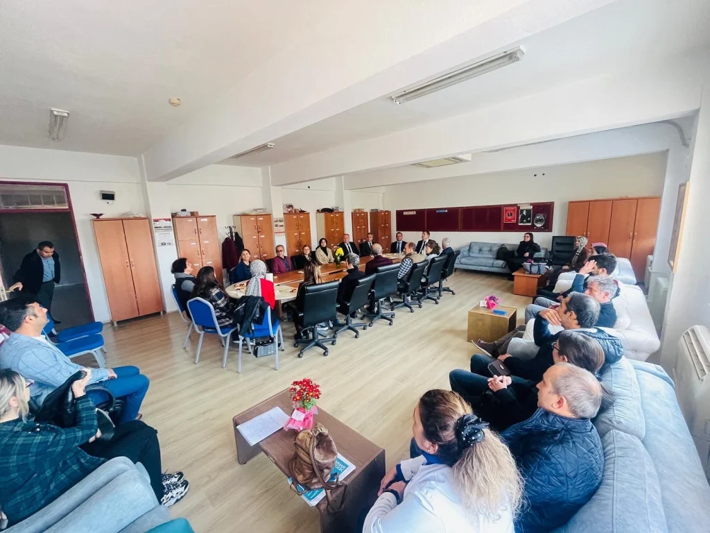 1950b8bf 1d7d 4cbf 916b 77bd2b367b1f - Mega TV