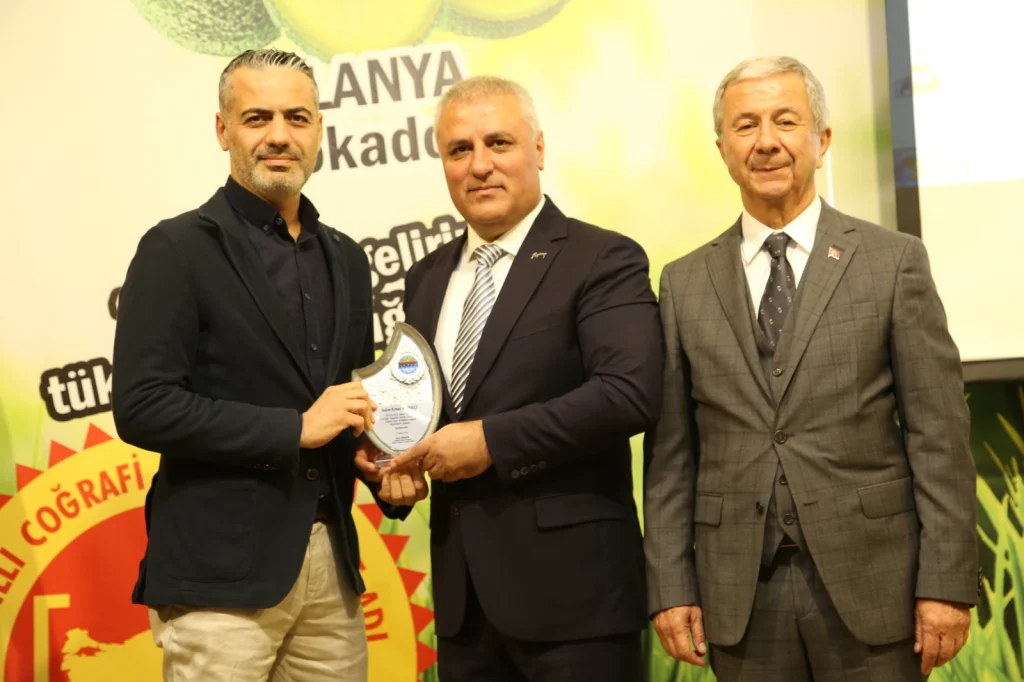 WhatsApp Image 2022 11 17 at 15.00.02 - Mega TV