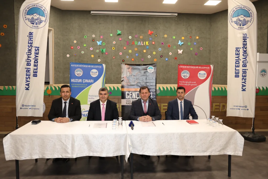 BÜYÜKŞEHİR İLE GENÇLİK SPOR İL MÜDÜRLÜĞÜ ARASINDA ‘GENÇLİK’ İÇİN İŞ BİRLİĞİ PROTOKOLÜ - Mega TV 098A5647 6 - Mega TV