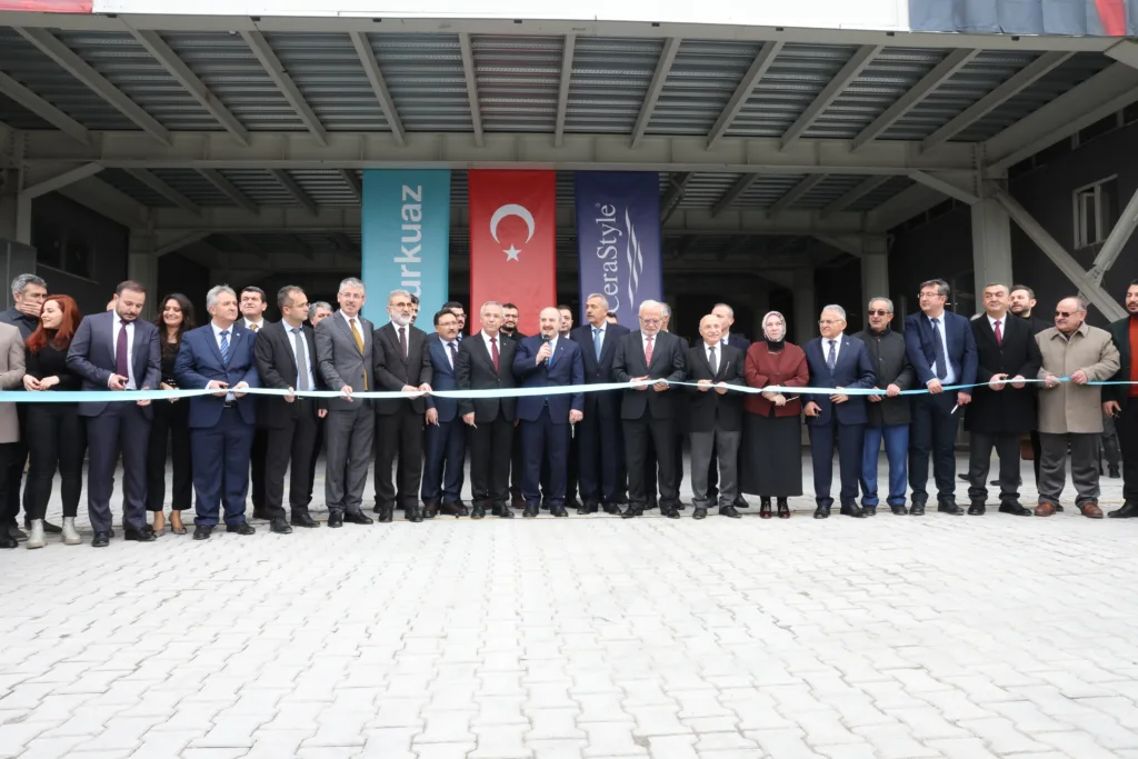 BÜYÜKKILIÇ: “TÜRKİYE YÜZYILI, SANAYİNİN YÜZYILI OLACAK” - Mega TV 098A7040 v - Mega TV