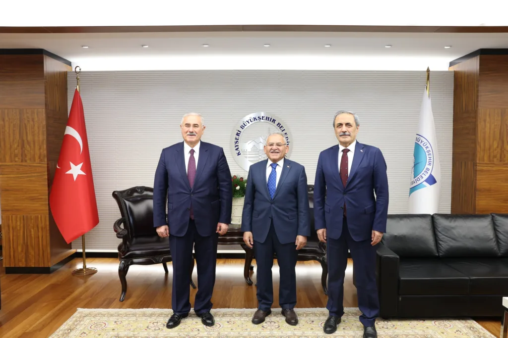 098A7823 s 1 - Mega TV