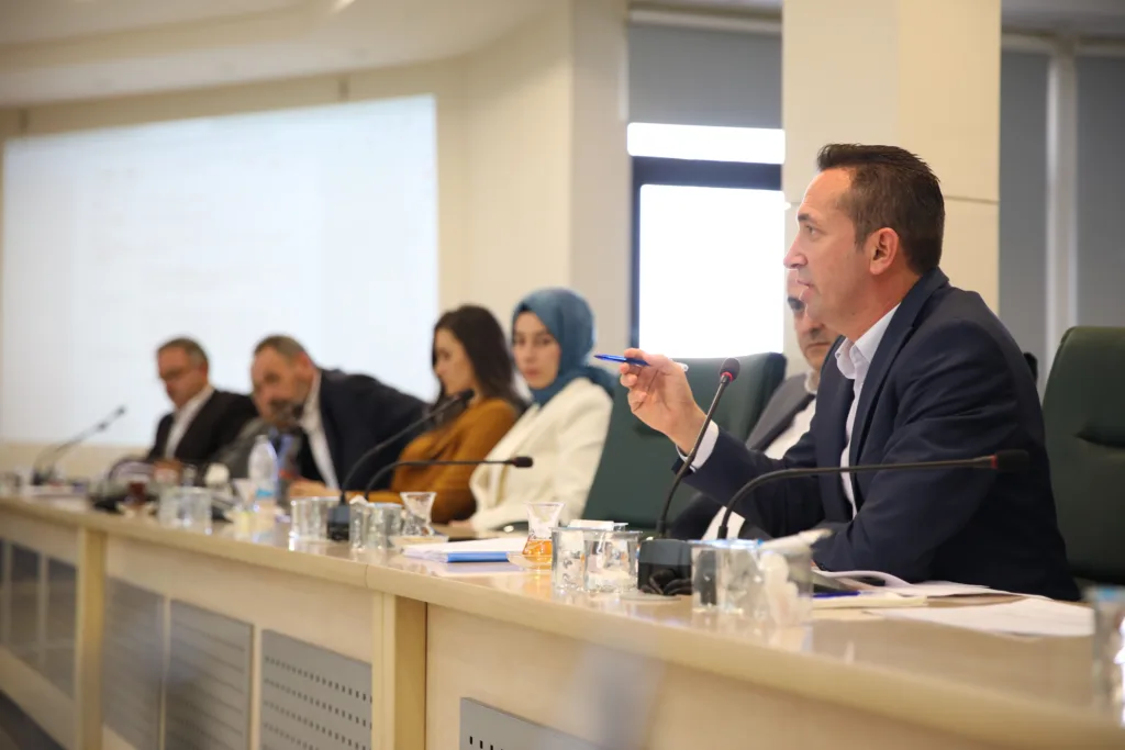 2022 YILININ SON MECLİS TOPLANTISI GERÇEKLEŞTİRİLDİ ALANYA’YA MİLLET BAHÇESİ YAPILACAK - Mega TV 14 - Mega TV