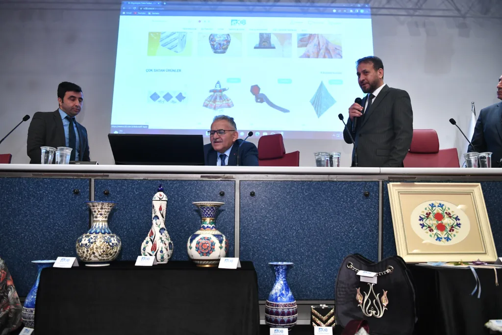 BÜYÜKŞEHİR’İN ONLİNE SATIŞ PLATFORMU “e38” 200 ÜLKEYE HİZMET VERECEK - Mega TV ABC 0956 d - Mega TV