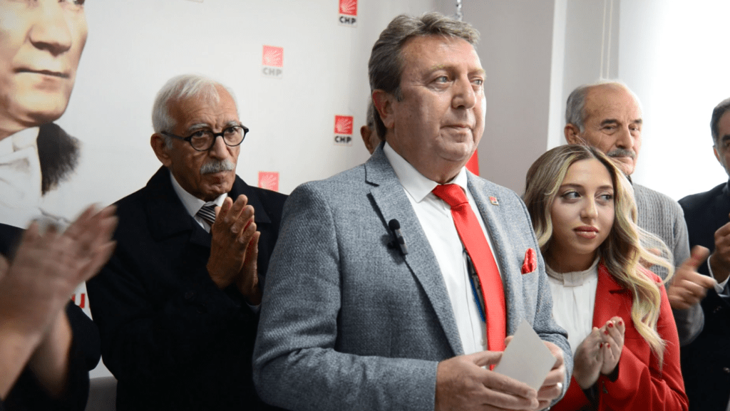 Ekran Alintisiff - Mega TV