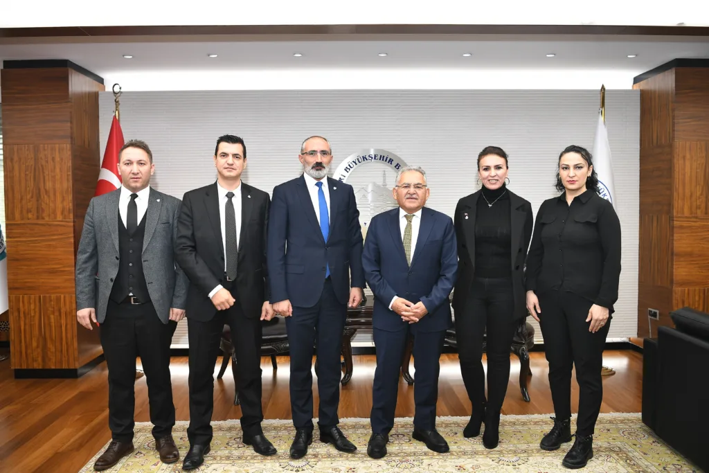 Emre Kocaman Oz Saglik Is Sendikasi 4 l - Mega TV