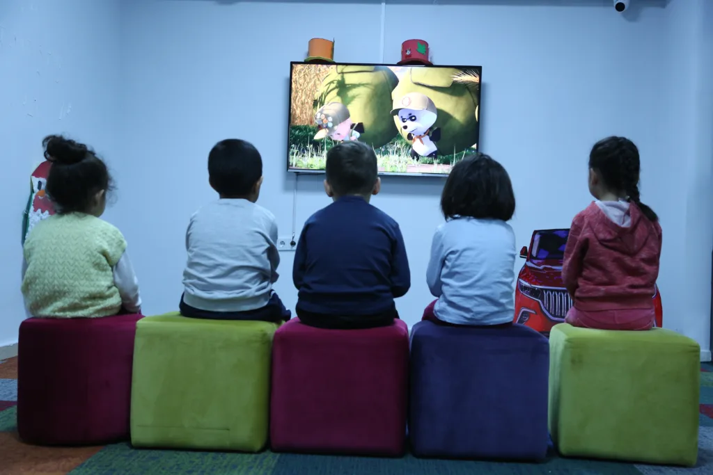 MRK31745 t - Mega TV