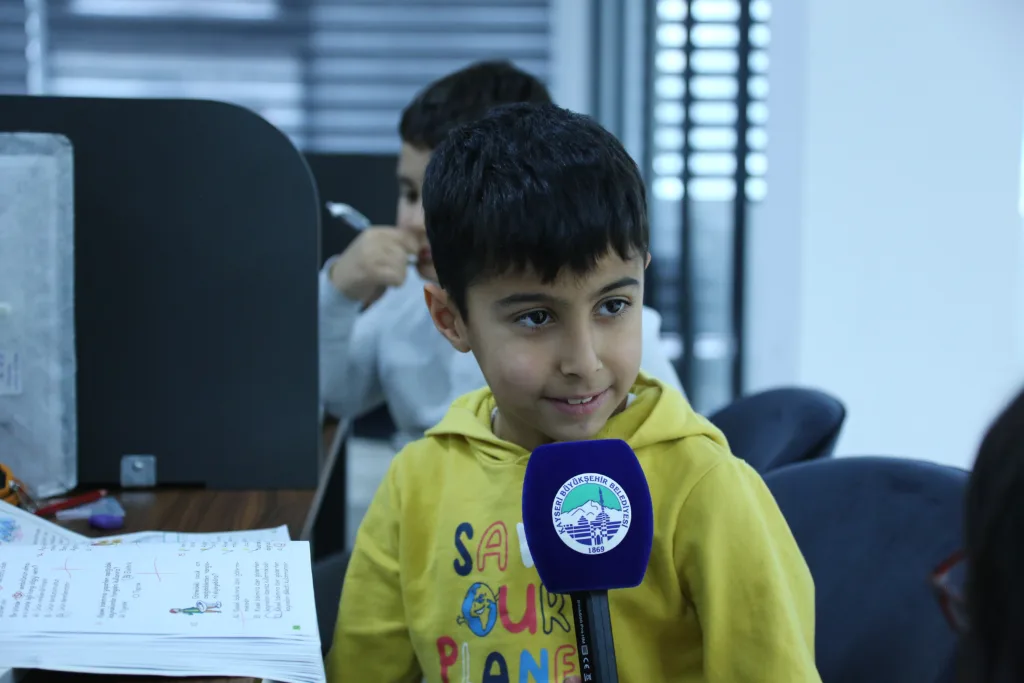 MRK31782 u 1 - Mega TV