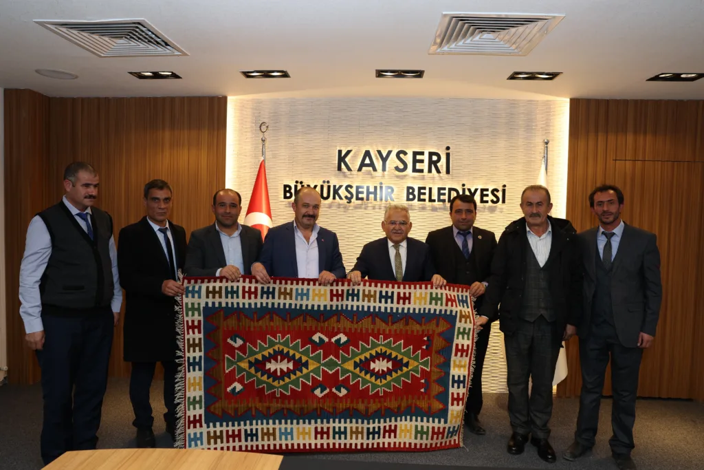 Suat Keles Sariz Yaylacik Muhtari 3 z - Mega TV