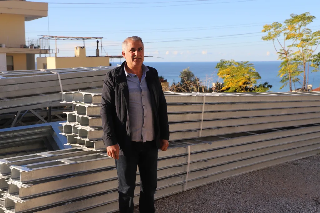 MUHTAR AKIŞOĞLU’NDAN BAKAN ÇAVUŞOĞLU’NA VE BAŞKAN TOKLU’YA HİZMET TEŞEKKÜRÜ - Mega TV e3f4eef4 6398 45ac ae7c 107ed3b51436 1 - Mega TV