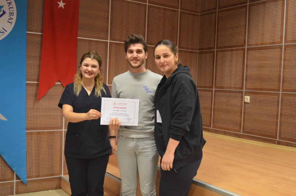 f38d2951 718a 492e a282 c8e280a6be0e - Mega TV