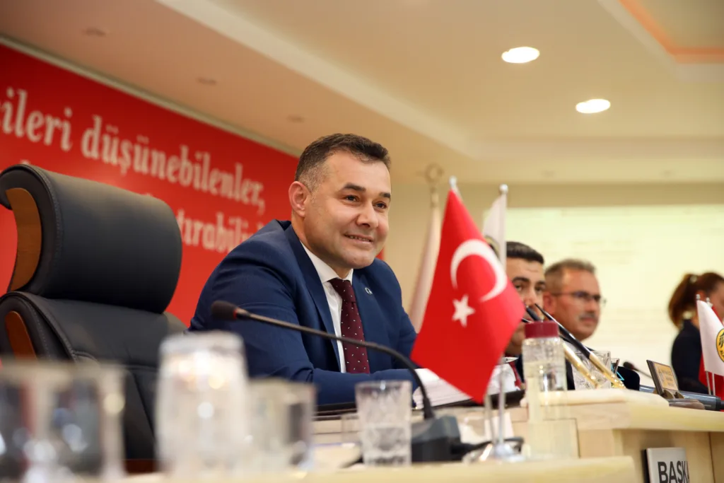BAŞKAN YÜCEL: “HEDEFLERİMİZİN ÜZERİNDE HİZMET ÜRETTİK” - Mega TV 12 - Mega TV
