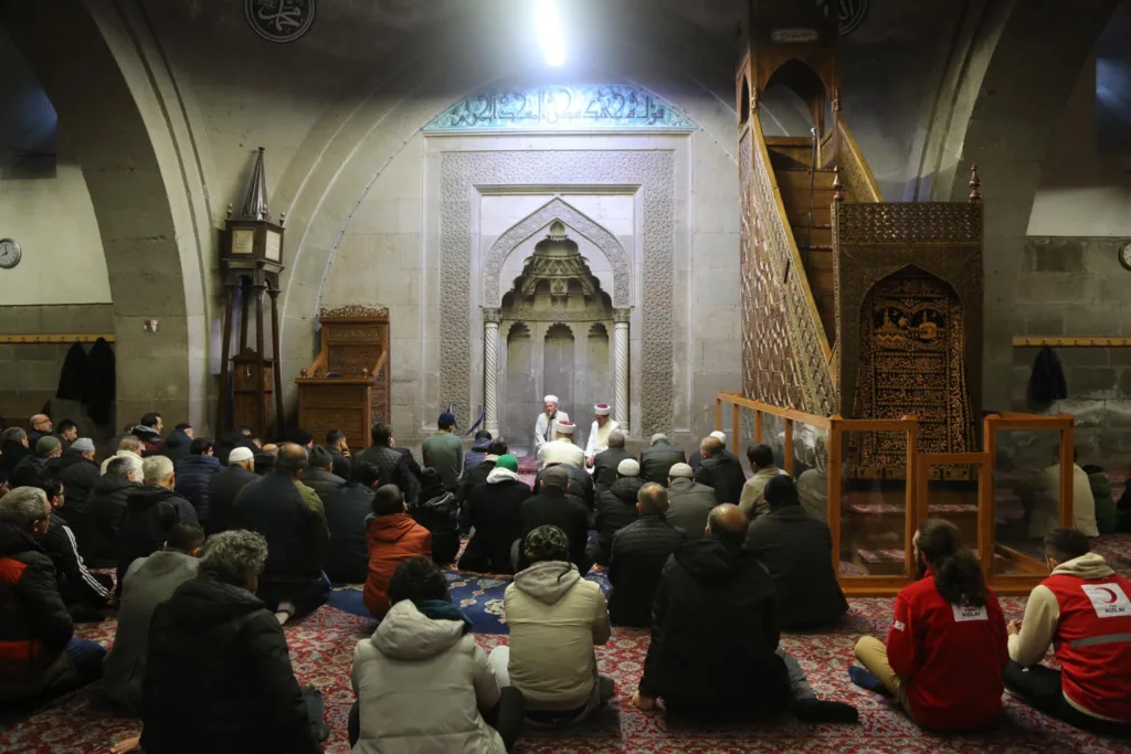 326343362 2400486680129695 3949334881346965202 n a - Mega TV