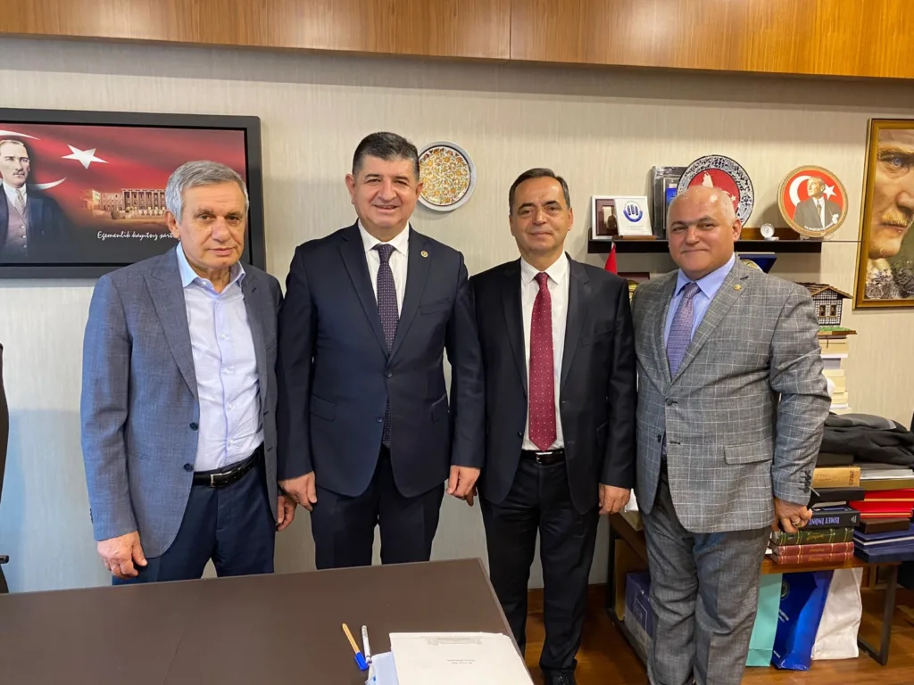 BAŞKAN YILMAZ TBMM’DE CHP’NİN GRUP TOPLANTISINA KATILDI - Mega TV 44dee28e 7a1a 412d be23 a0016b40a853 - Mega TV