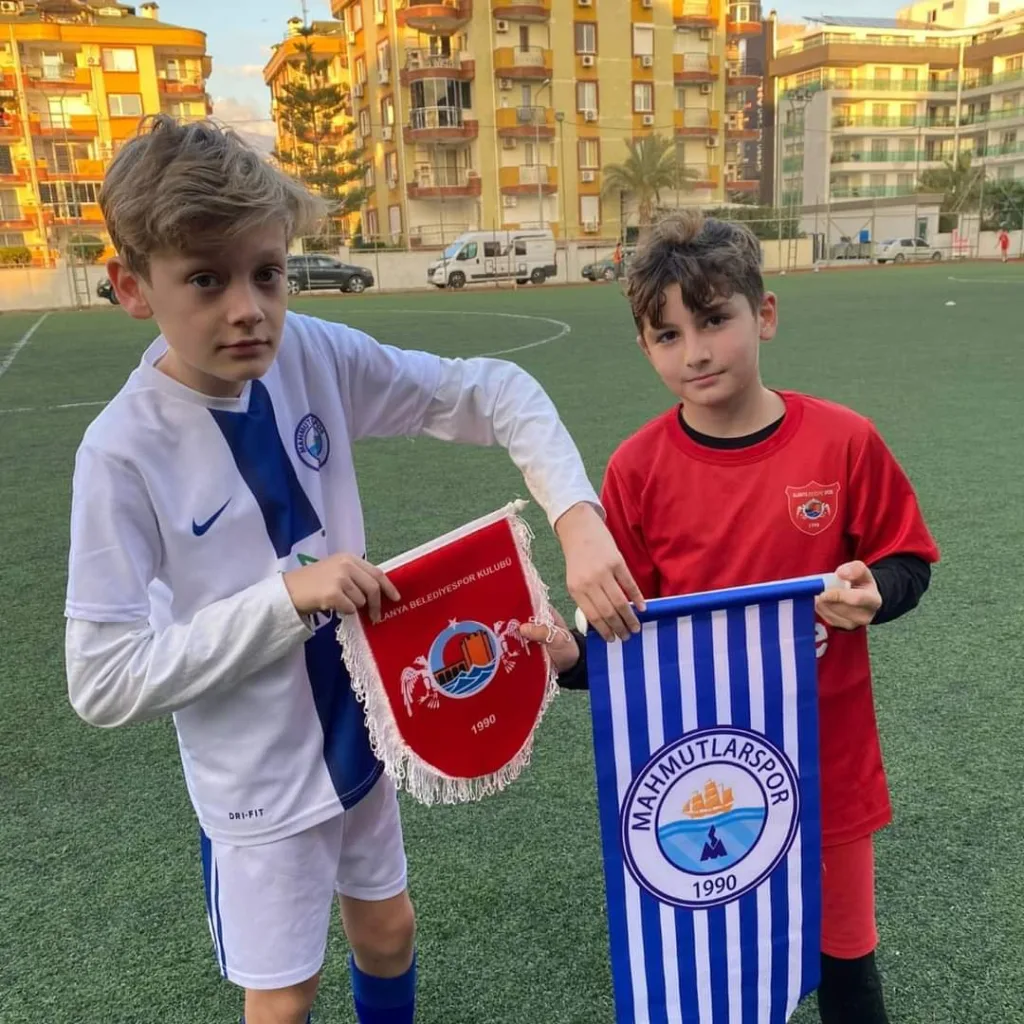 "MAHMUTLARSPOR BİR İLKİ BAŞARDI" - Mega TV 7eed0f32 70e4 4d46 bec2 fe63aa28e5cc - Mega TV