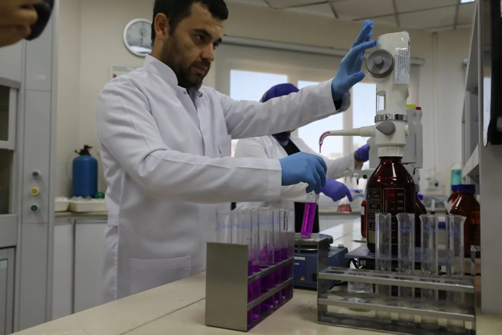 A99A5960 r - Mega TV