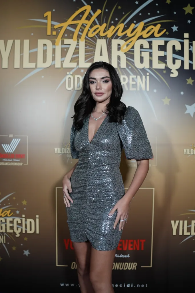 DSC00924 1 - Mega TV