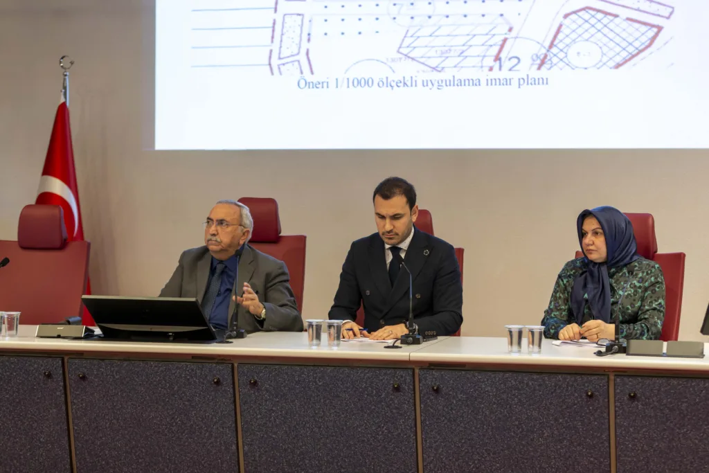 FYK 8330 0 - Mega TV