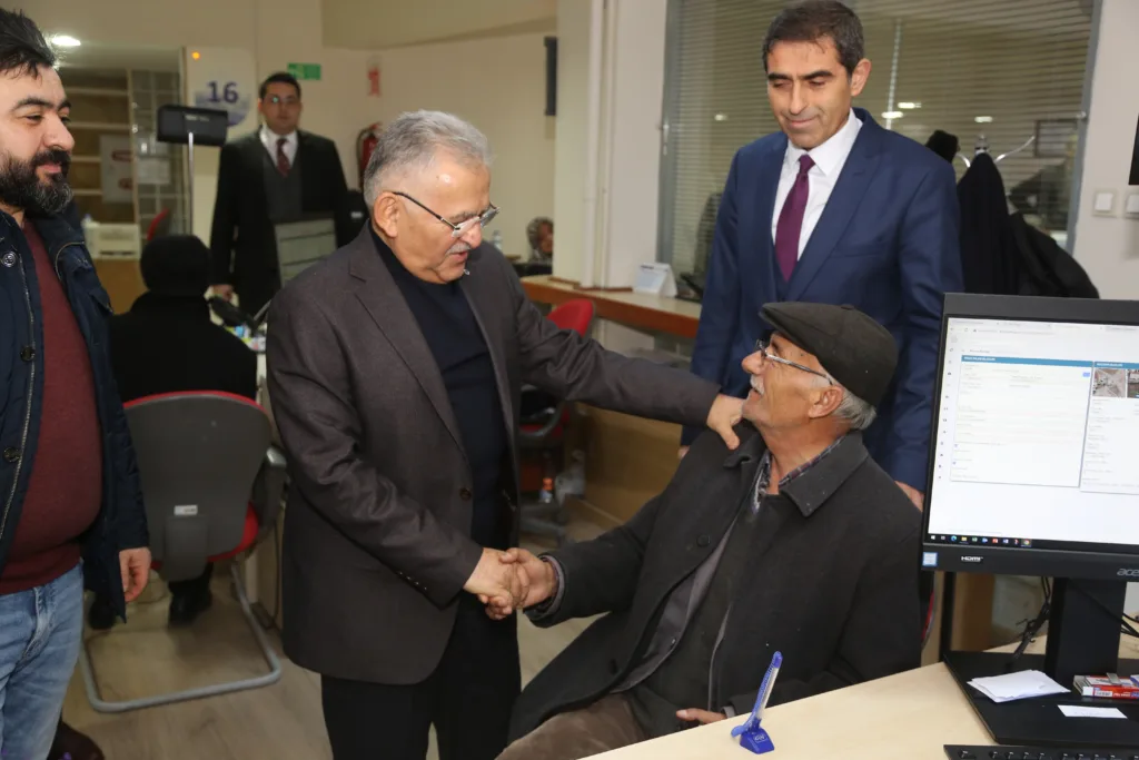 MRK33784 s - Mega TV