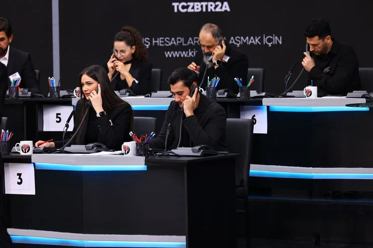 TÜRKİYE TEK YÜREK ORTAK YAYININDA BAĞIŞ REKORU! - Mega TV AA 30319329 jpg - Mega TV