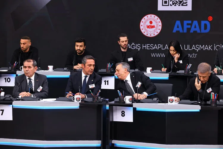 TÜRKİYE TEK YÜREK ORTAK YAYININDA BAĞIŞ REKORU! - Mega TV AA 30319674 jpg - Mega TV