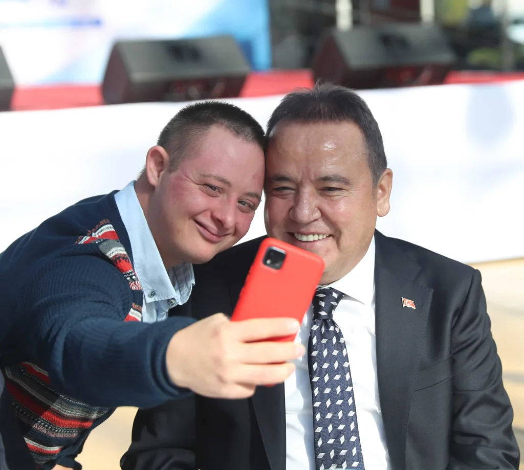 BÜYÜKŞEHİR'DEN ENGELLİ DOSTU HİZMETLER - Mega TV Engelli dostu hizmetler 9 - Mega TV