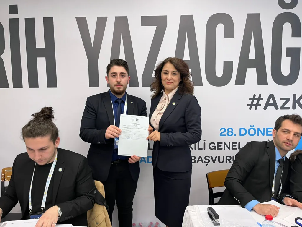 1996a60c 2718 4c8a 962e fdbc554299a4 - Mega TV