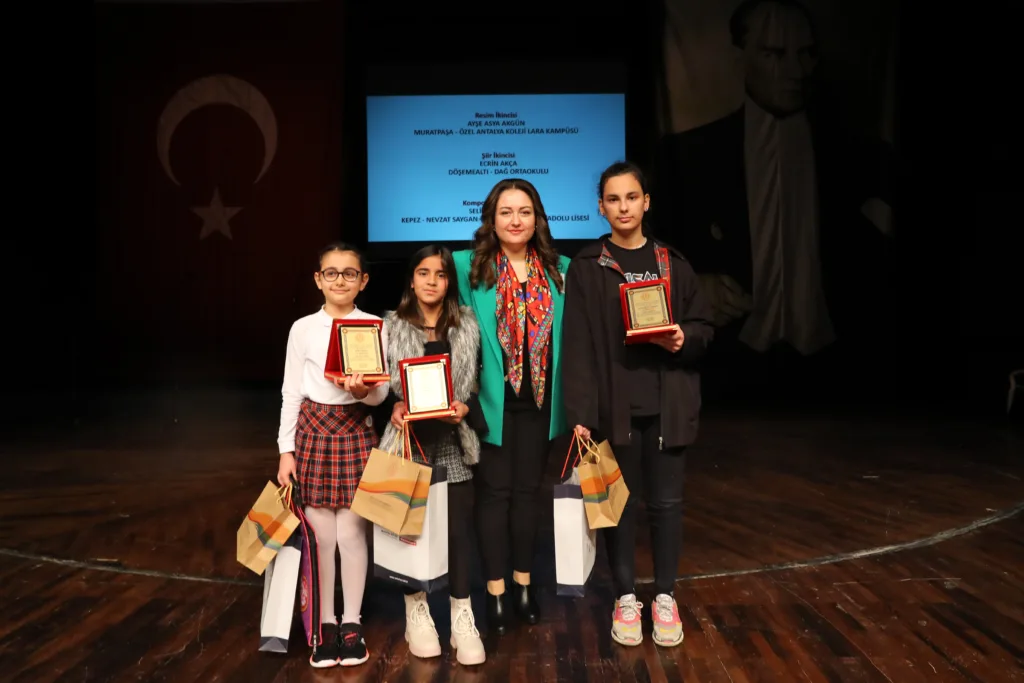ATATÜRK'ÜN ANTALYA'YA GELİŞİNİN 93. YILDÖNÜMÜ KUTLANDI - Mega TV 6 mart program 6 - Mega TV