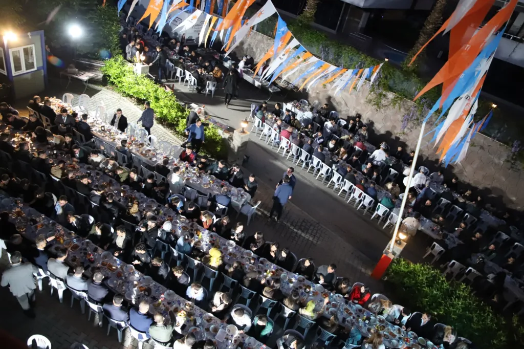 GÖNÜL SOFRASINA BÜYÜK İLGİ - Mega TV WhatsApp Image 2023 04 14 at 00.42.57 - Mega TV