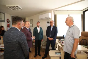 BAKAN ÇAVUŞOĞLU VE BAKAN ERSOY’DAN ALANYA BELEDİYESİ’NE ZİYARET - Mega TV 10 6 - Mega TV