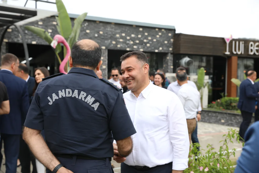 BAŞKAN YÜCEL TURİZMCİLERLE BULUŞTU - Mega TV 18 - Mega TV
