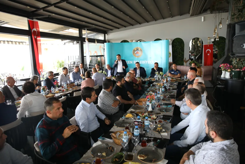 BAŞKAN YÜCEL TURİZMCİLERLE BULUŞTU - Mega TV 3 - Mega TV