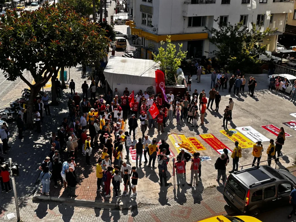 İŞÇİ, PARTİ, SENDİKA EL ELE - Mega TV WhatsApp Image 2023 05 01 at 10.04.17 1 - Mega TV
