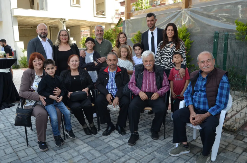 DOKTOR ANIL GÜLCÜ'NÜN GÖRKEMLİ AÇILIŞI - Mega TV WhatsApp Image 2023 05 05 at 17.33.37 2 - Mega TV
