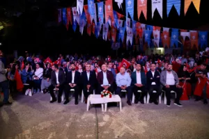 BAKAN ÇAVUŞOĞLU VATANDAŞLARLA BULUŞTU - Mega TV WhatsApp Image 2023 05 25 at 23.16.33 - Mega TV