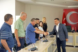 ALANYA BELEDİYESİ’NİN HİZMETLERİNİ İNCELEMEK İÇİN BULGARİSTAN’DAN HEYET GELDİ - Mega TV 1 14 - Mega TV