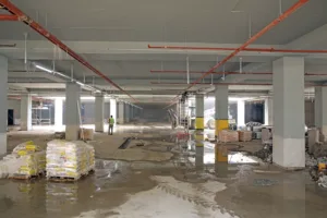 CUMA PAZARI'NDA ÇALIŞMALAR SON SÜRAT DEVAM EDİYOR - Mega TV 5 1 - Mega TV
