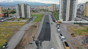 BAŞKAN BÜYÜKKILIÇ’TAN YOL YAPIM ÇALIŞMALARINA DENETLEME - Mega TV DJI 0631 u - Mega TV