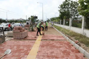 SAKARYA BULVARI KALDIRIM CALISMASI 7 - Mega TV