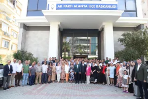 AK PARTİ MİLLETVEKİLLERİNDEN AK PARTİ ALANYA İLÇE TEŞKİLATI’NA ZİYARET - Mega TV WhatsApp Image 2023 06 17 at 17.10.58 1 - Mega TV