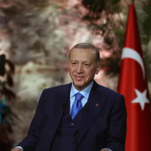 CUMHURBAŞKANI YEREL SEÇİMLER İÇİN HAREKETE GEÇTİ - Mega TV cumhurbaskani - Mega TV