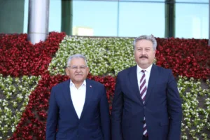 BAŞKAN BÜYÜKKILIÇ’TAN BAŞKAN PALANCIOĞLU İLE “İSTİŞARE” TOPLANTISI - Mega TV 1 e 1 - Mega TV