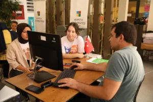 FAHRİ GÜRSES ETÜT KURSUNDA TERCİH HEYECANI - Mega TV 6 min 1 - Mega TV