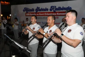 ANTALYA BÜYÜKŞEHİR BELEDİYESİ'NİN YAZ ETKİNLİKLERİ SÜRÜYOR - Mega TV ABBO Kemer 2 min - Mega TV