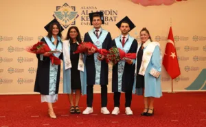 ALKÜ DİŞ HEKİMLİĞİ İLK MEZUNLARINI VERDİ - Mega TV ALKU DIS HEKIMLIGI ILK MEZUNLARINI VERDI 6 min - Mega TV