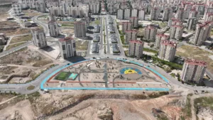 BÜYÜKŞEHİR’DEN YEŞİLYURT PARK ALANI’NDA “DOĞA DOSTU” ÇALIŞMALAR - Mega TV DJI 0547 a x min - Mega TV