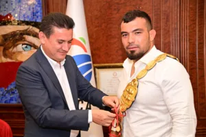 DSC 7866 min 1 - Mega TV