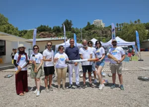PLASTİKSİZ KIYILAR ,PLASTİKSİZ SULAR PROJESİ KONYAALTI SAHİLİ'NDE BAŞLADI - Mega TV Plastiksiz Kiyilar Plastiksiz Sular projesi Konyaalti Sahilinde basladi 1 min - Mega TV