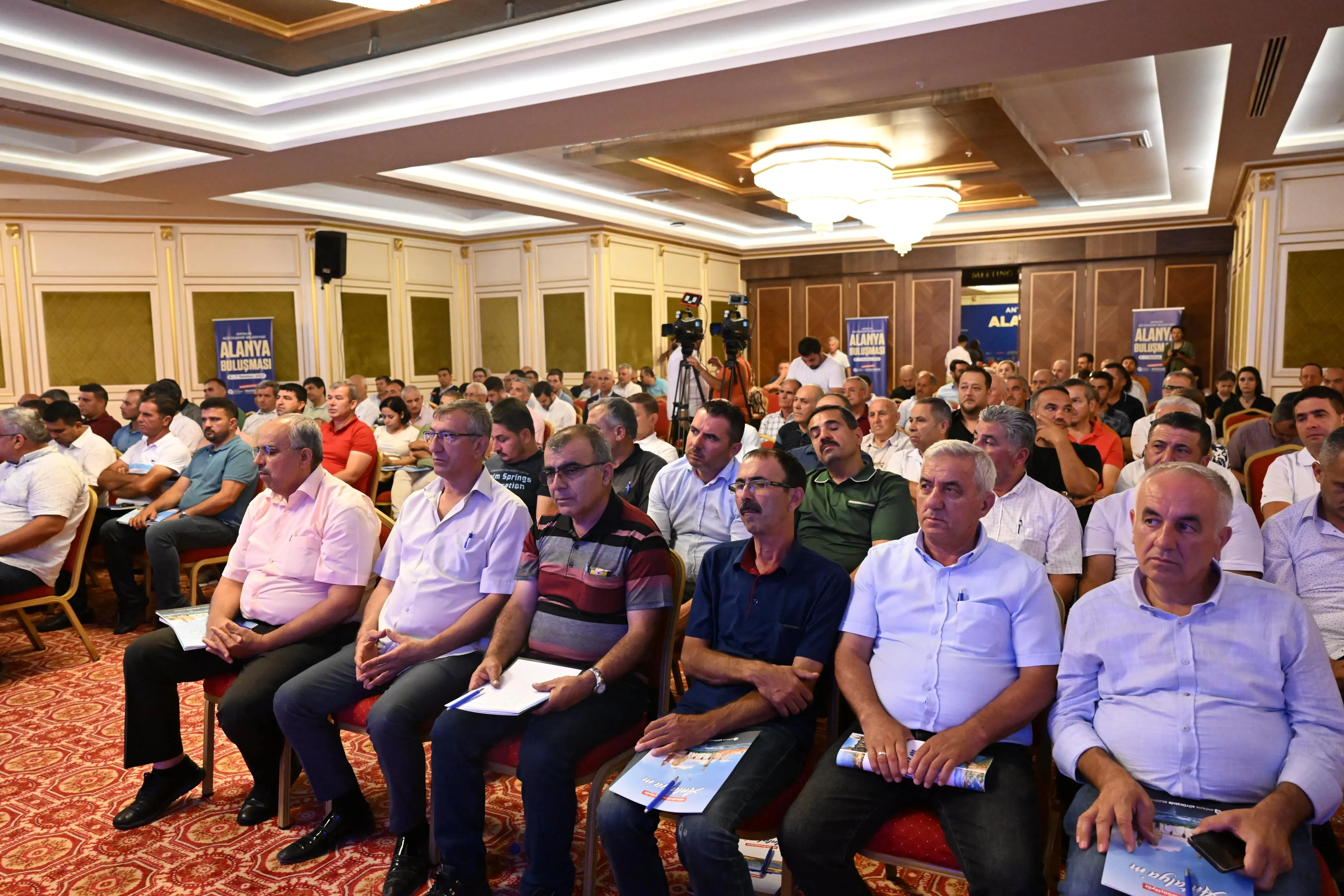 baskan alanya muhtarlar 5 min jpg - Mega TV